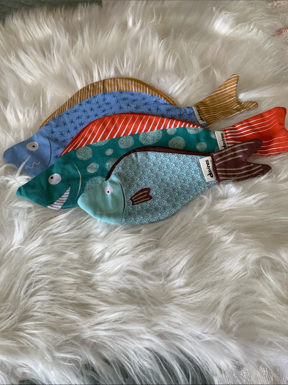 đĄđ Set of 3 Zippered Fish Fabric Pouches by Davines NWOTđ - Picture 8 of 8